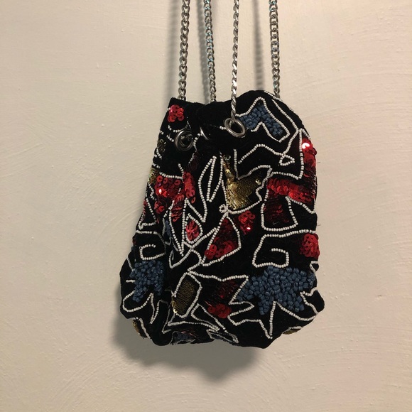 Sequined drawstring bag - Picture 1 of 2